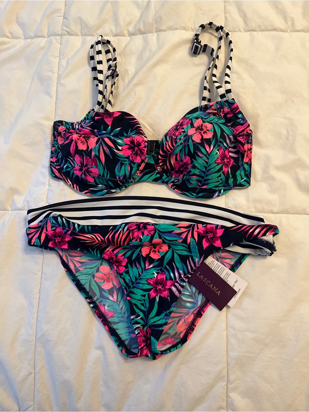 Lascana Floral Underwire Bikini Set 
Top 34DDD, Bottom 8